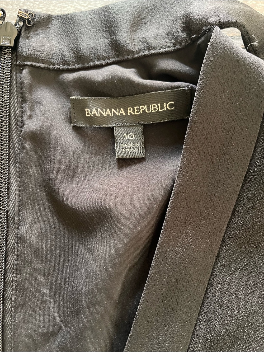BANANA REPUBLIC black jumpsuit, size 10. - Picture 9 of 10